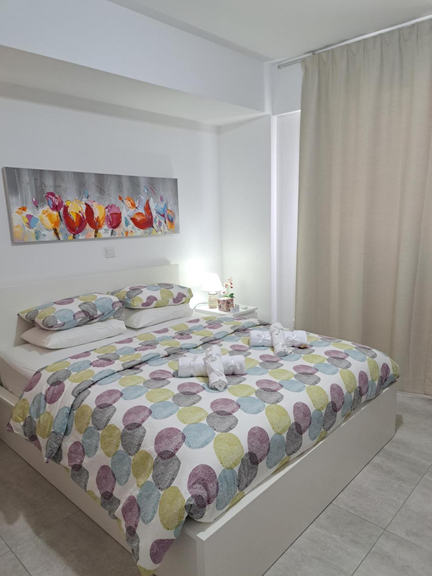 Albert'S Apartment St Lazarus 402 B - First Floor لارنكا المظهر الخارجي الصورة