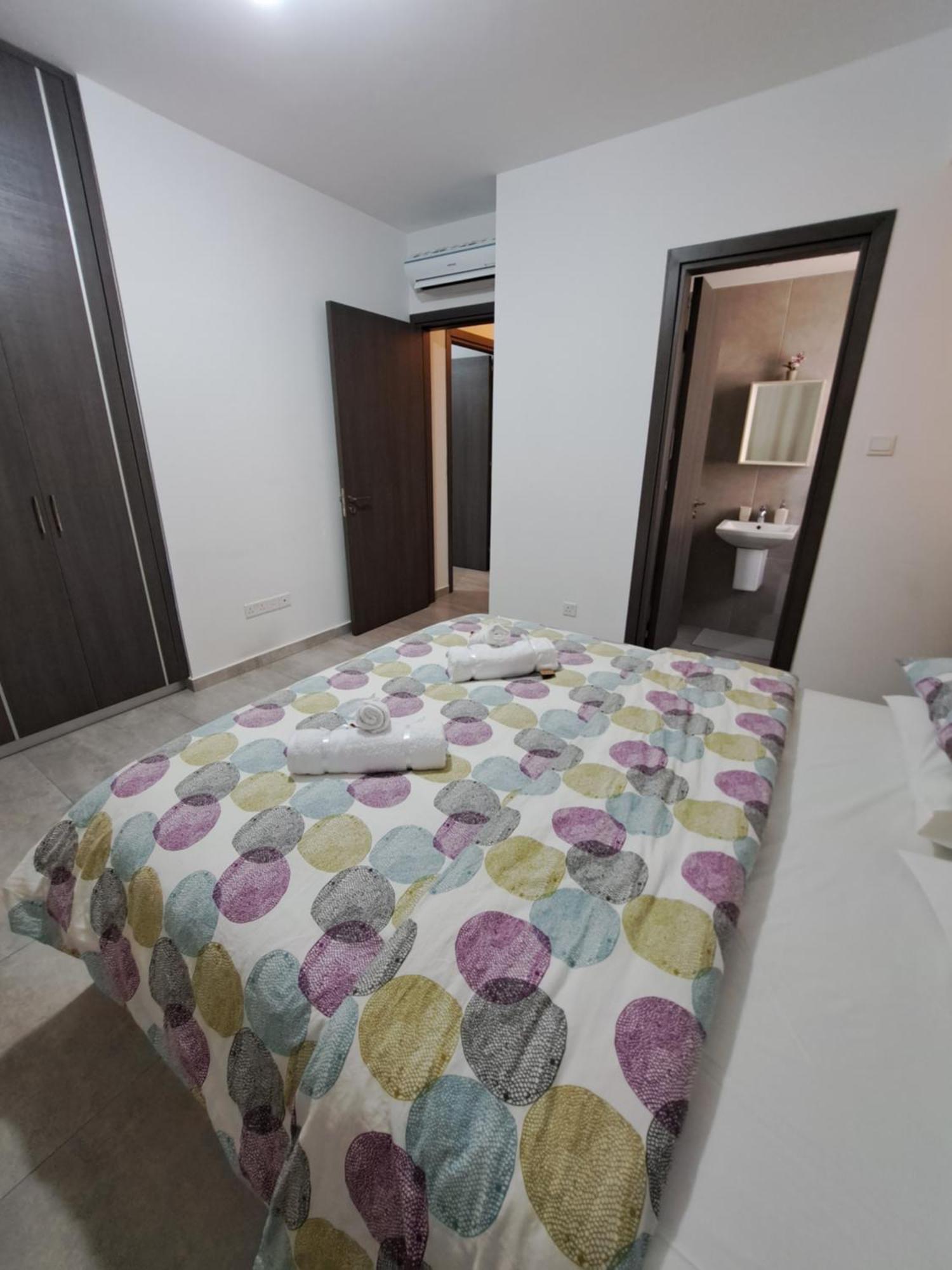 Albert'S Apartment St Lazarus 402 B - First Floor لارنكا المظهر الخارجي الصورة
